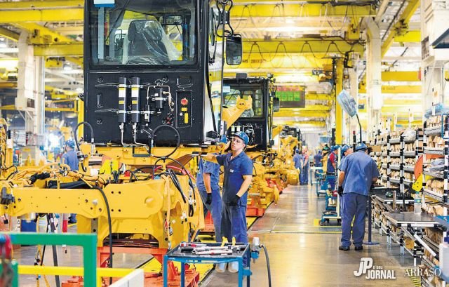 Exportações crescem 44% em maio