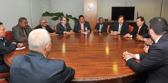 reuniao força2
