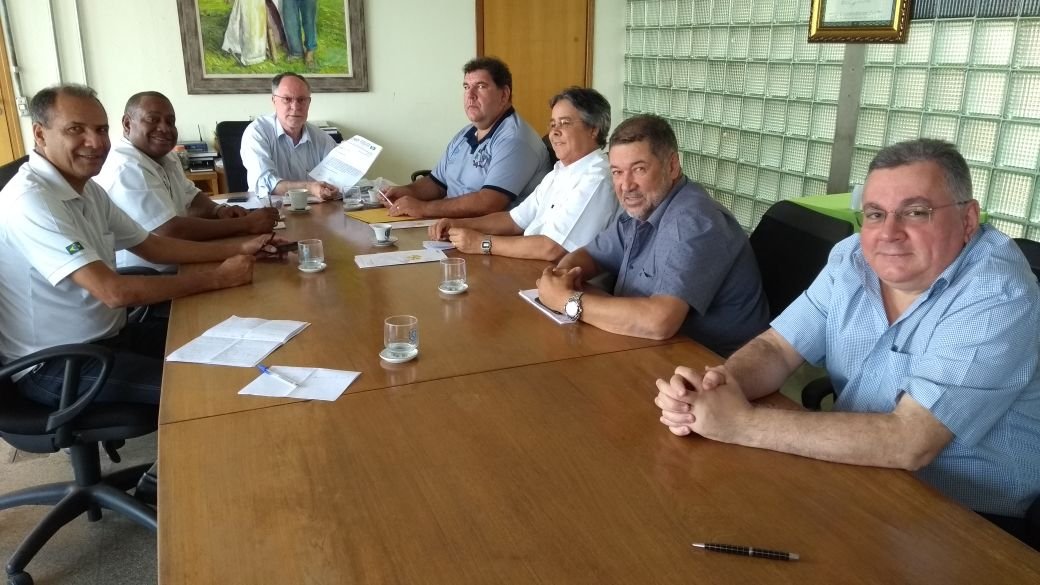 Prefeitura indica área para prédio do MTE