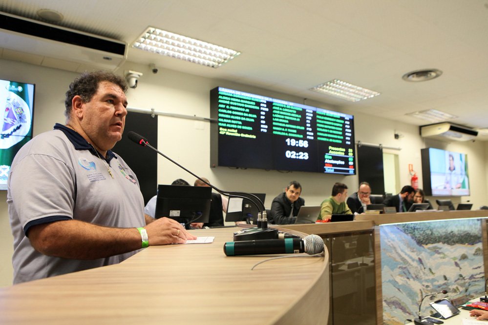 Juca repercute na Câmara campanha do Conespi pela redução do IR