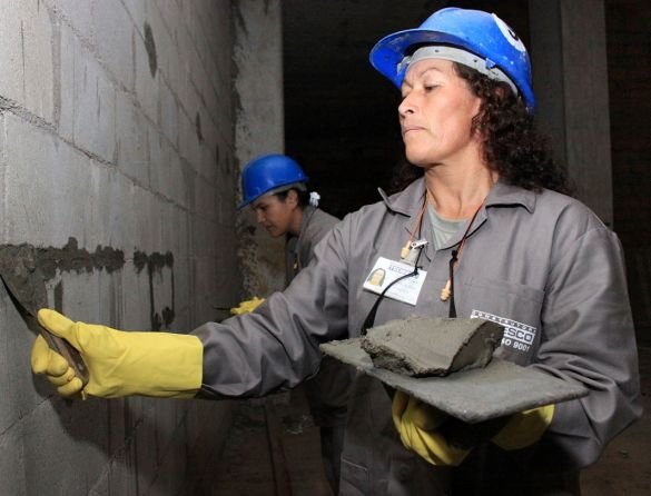 mulheres construcao