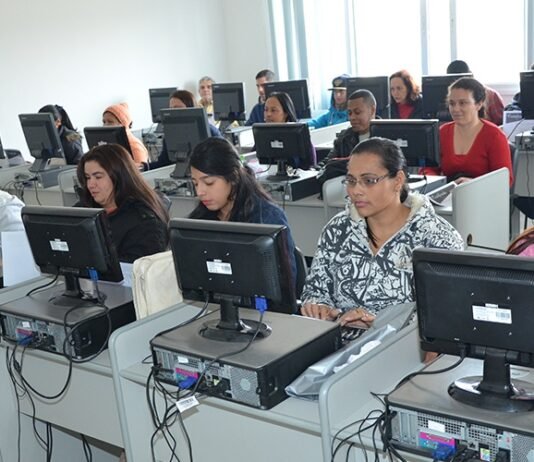 Semtre e SME abrem 20 vagas para o curso de informática básica