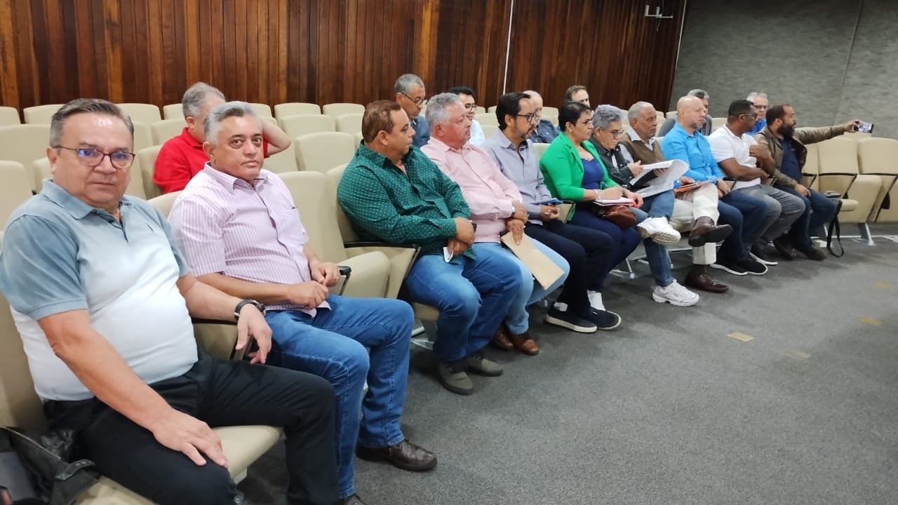 Os Diretores Jos Flor ncio Da Silva Bahia E O Emerson Antonio Da 