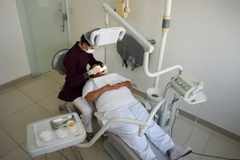 Atendimento odontológico e profissionais especializados de plantão para garantir o melhor sorriso aos nossos sócios