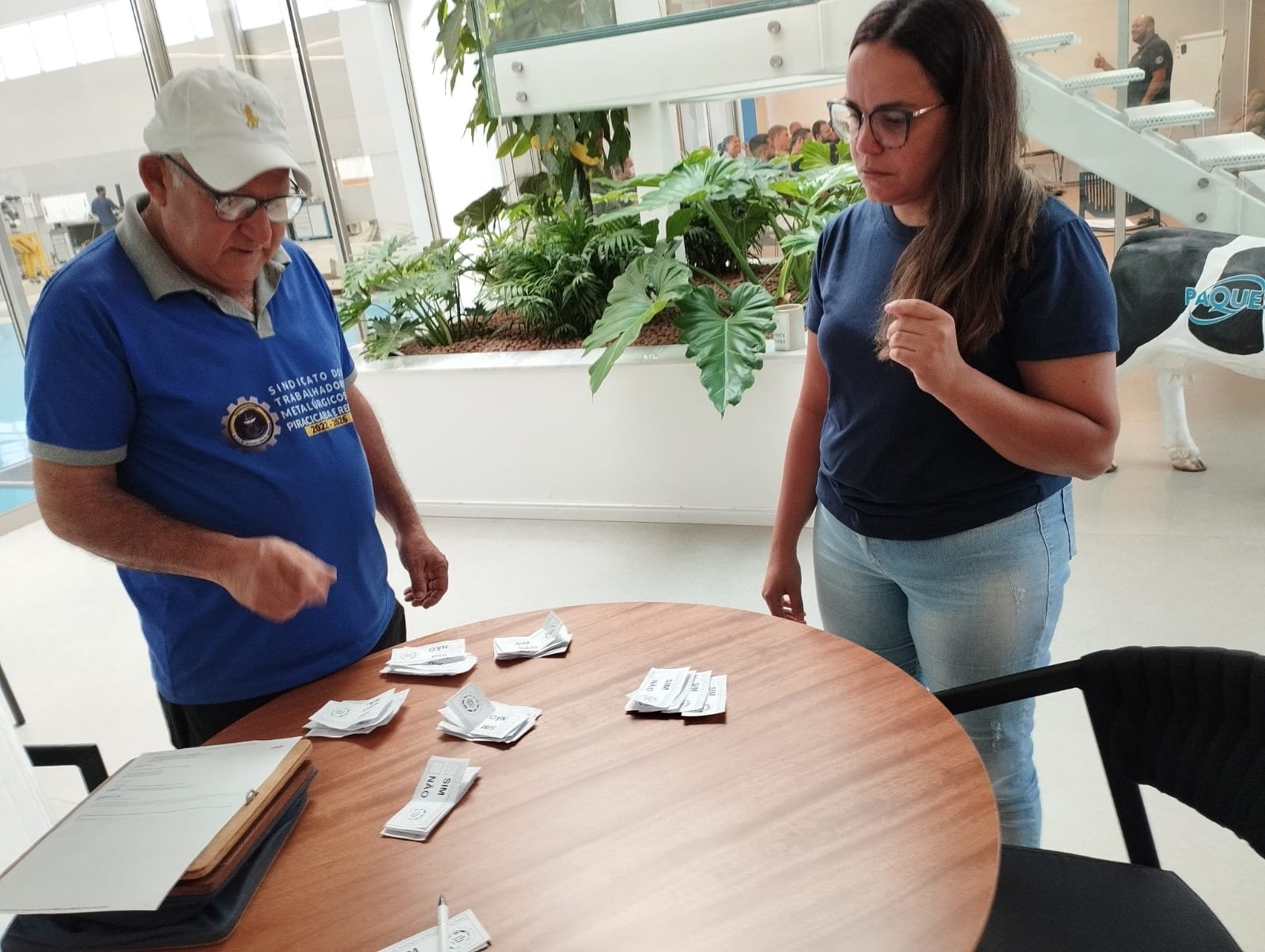 Trabalhadores da empresa Paques votam calendário