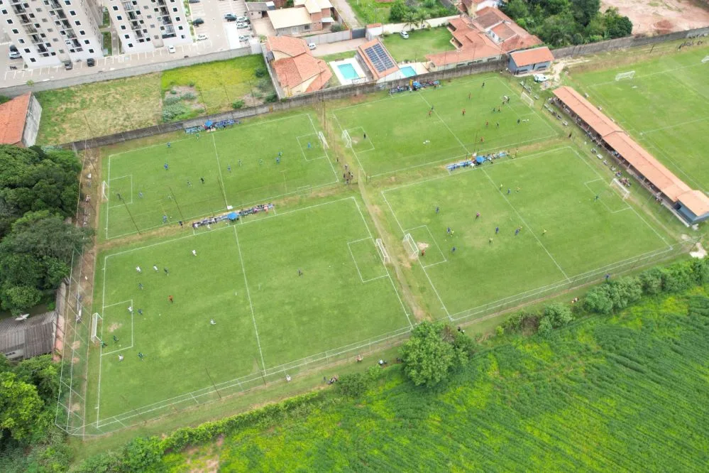 Domingo de Quintal do Tiba + Futebol + piscinas