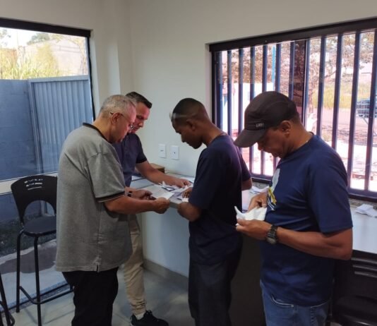 Sindicato na Cipaa da Tecnal Laboratório