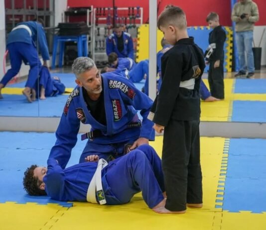 Professor de jiu-jitsu, Cássio disputa o King of Masters