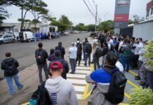 Mais de 80% dos trabalhadores da CNH aprovam negociação do Sindicato