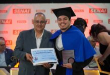Sindicato entrega prêmio Metal do Futuro