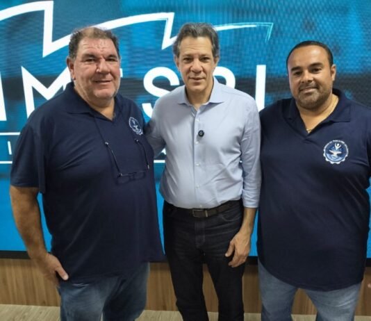 #TBT Diretoria tem encontro com Fernando Haddad
