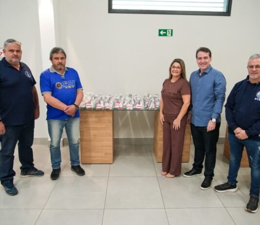 Projeto Sorriso Cidadão recebe 100 kits de higiene bucal