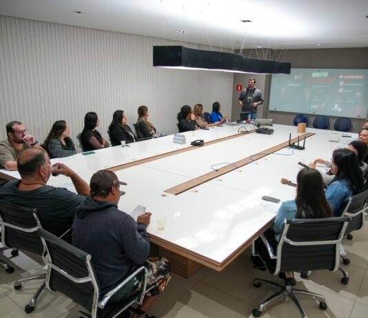 Programa “Cuidar de Quem Faz” traz o tema Atividade Física