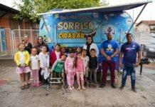 E.M. Profª Angela Regina Sacaro Oriqui recebe o atendimento do Sorriso Cidadão